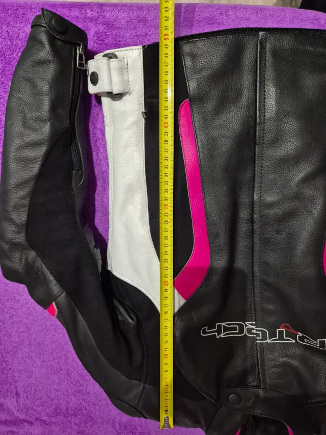 Chaqueta de piel para moto mujer