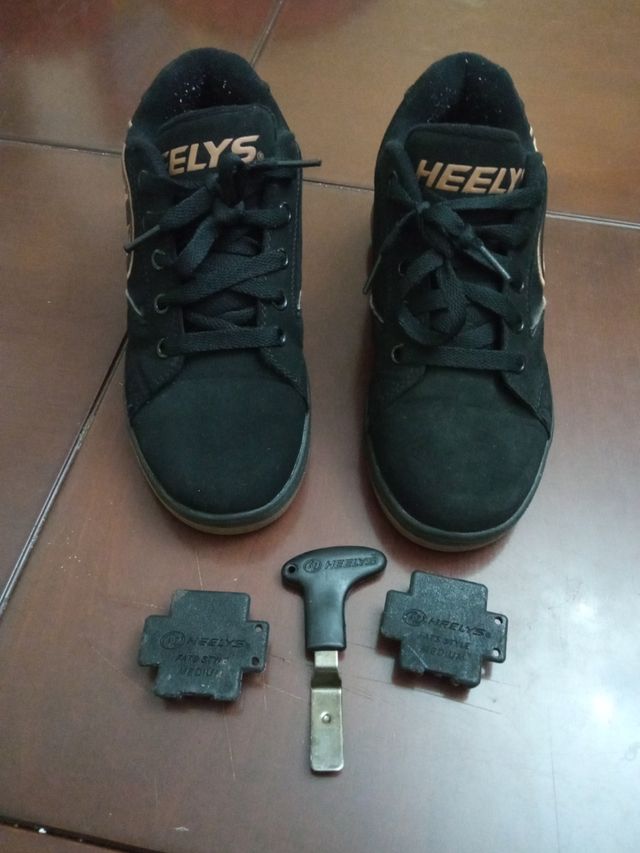Zapatillas Heelys con ruedas Talla 36.5