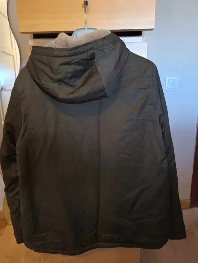 Chaqueta reversible mujer verde y pelo