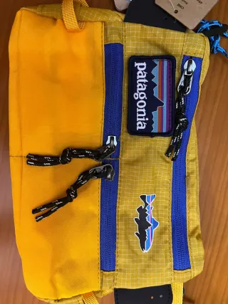 Riñonera Patagonia Amarilla y Azul