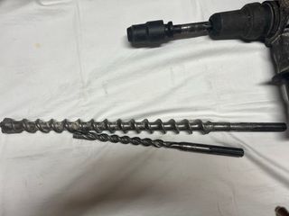 Martillo Percutor BoschGBH 5/40DCE+broca18 y 12m/m