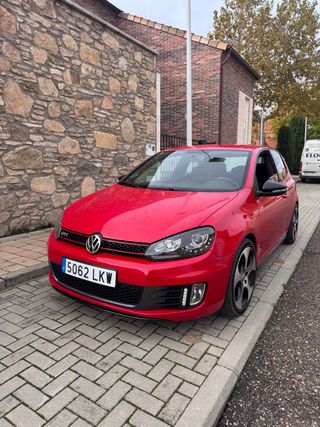 VOLKSWAGEN GOLF VI GTI
