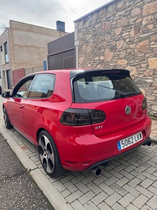 VOLKSWAGEN GOLF VI GTI