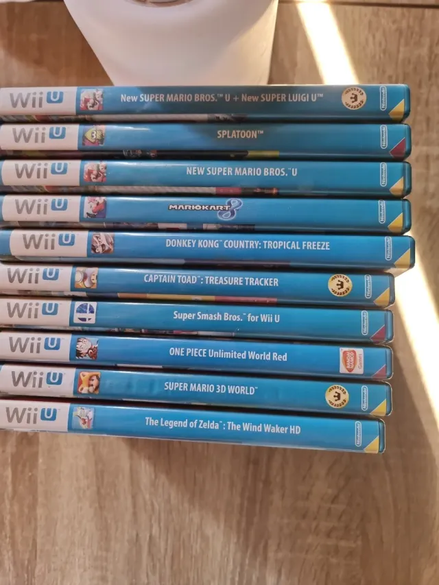 Nintendo Wii U Bianca + 10 Giochi