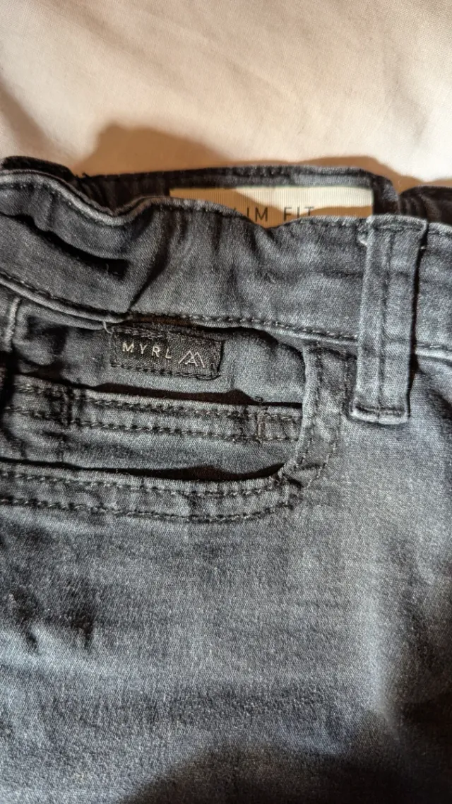 Pantalones vaqueros niño 4-5 años