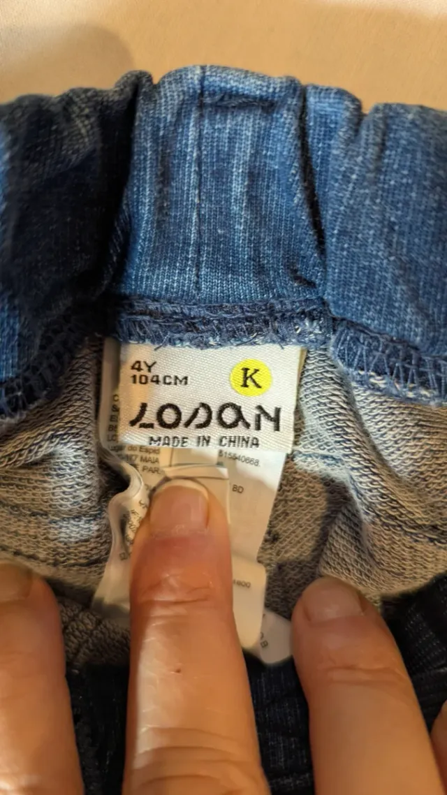 Pantalones vaqueros niño 4-5 años