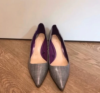 Zapatos de tacón Zara a cuadros