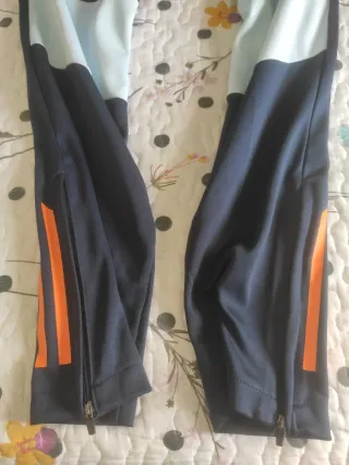 Chándal Real Madrid niño Adidas,talla 16