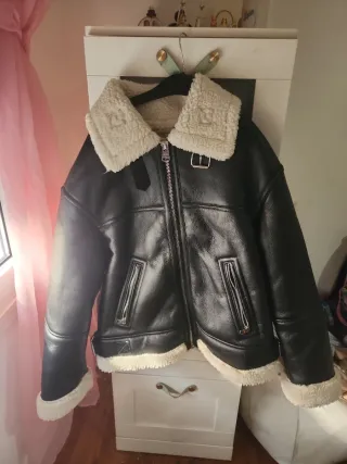 Chaqueta aviador negra con borreguito