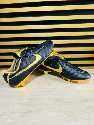 Botas Futbol R10 Ronaldinho Talla 43