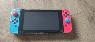 Nintendo Switch Azul y Rojo