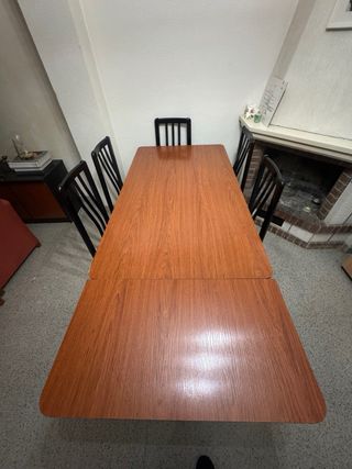Mesa extensible madera + 6 sillas