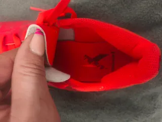 Botas fútbol sala Adidas, 20 €