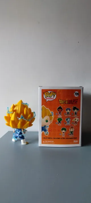 Funko Pop Vegeta Super Saiyan 2 #709