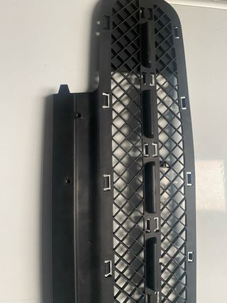 REJILLA DELANTERA MINI R50 R52