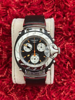Reloj Tissot Cronógrafo Negro y Plateado