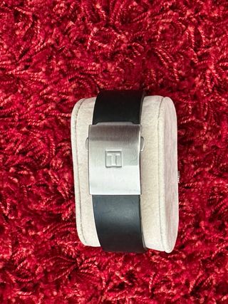 Reloj Tissot Cronógrafo Negro y Plateado