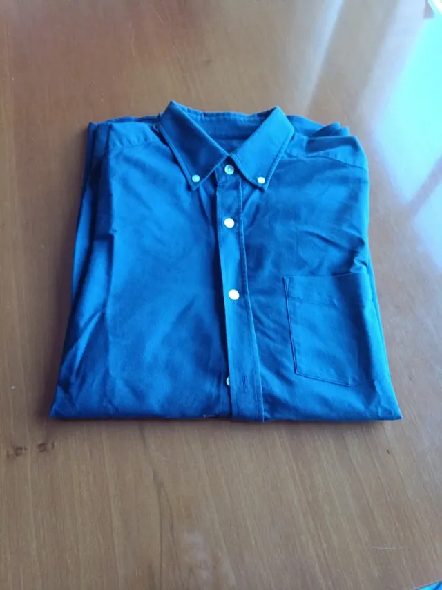 Camisa de vestir azul hombre