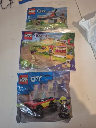 Lego City e Friends buste