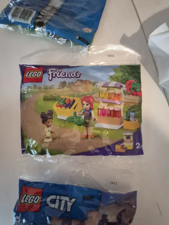 Lego City e Friends buste