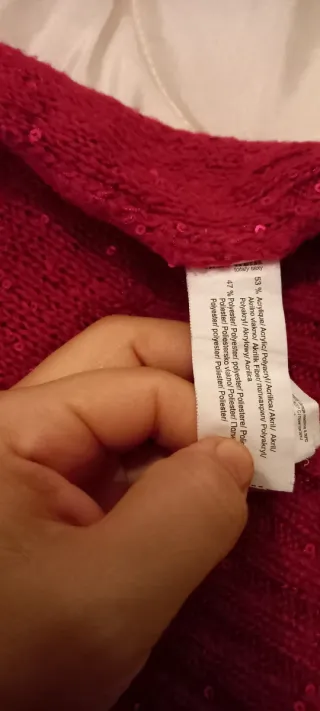 Maglione fucsia con paillettes