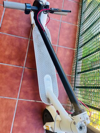 Patín Eléctrico Blanco