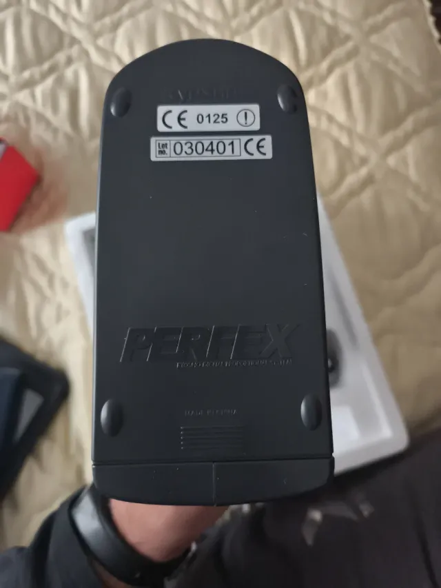 Radio Control Kyosho Perfex 2.4GHz KT-18