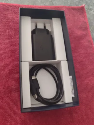 Telefono mobile Android 14