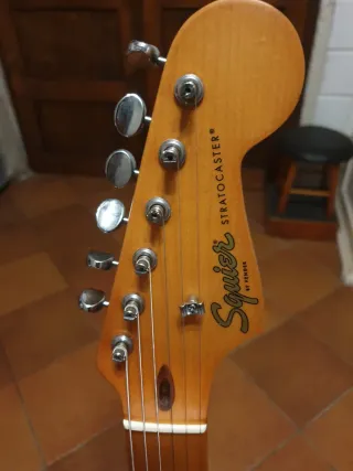 Chitarra Elettrica Fender Squier
