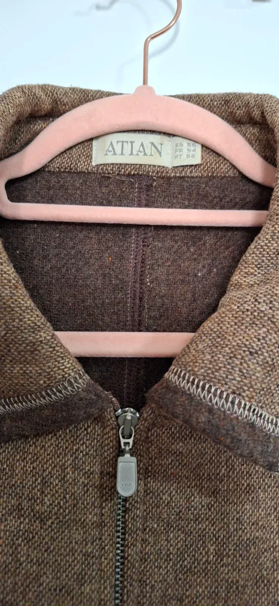 Abrigo Atian mujer marrón cremallera