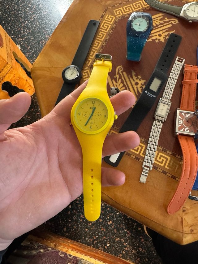Reloj ohla! Amarillo y Plateado