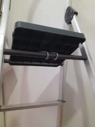 Escalera aluminio TRYUN 150 kg. Precio Negociable.