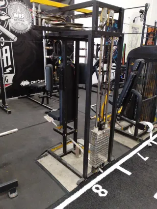 Máquina de gimnasio contractora de pecho de placas