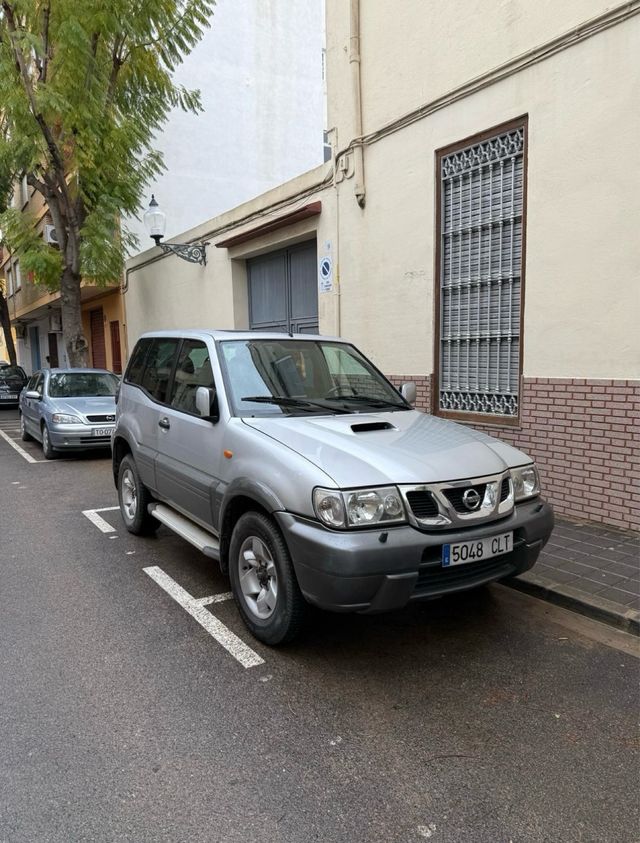 Nissan Terrano II 3.0