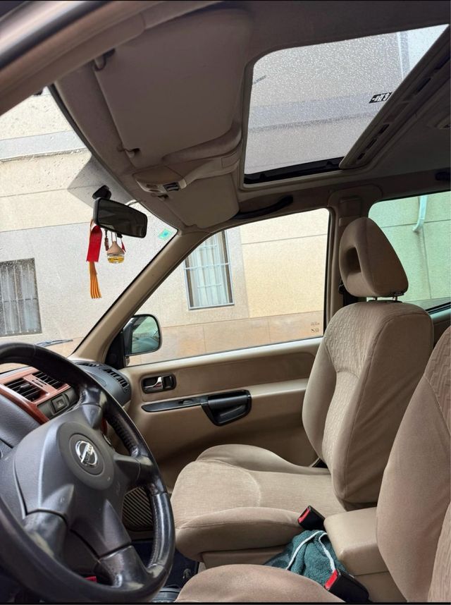 Nissan Terrano II 3.0