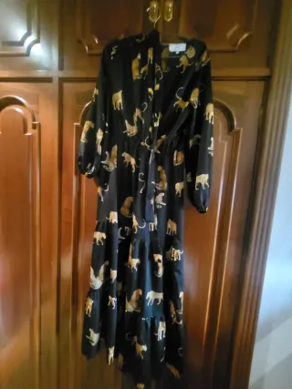 Vestido largo estampado animal print