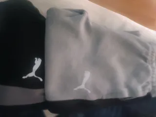 Pantalones chándal Puma negros y grises. 6 unidade