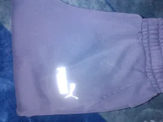 Pantalones chándal Puma negros y grises. 6 unidade