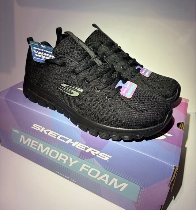 Sneakers Skechers nere con Memory Foam