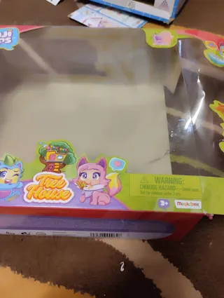 Casa del árbol Moji Pops