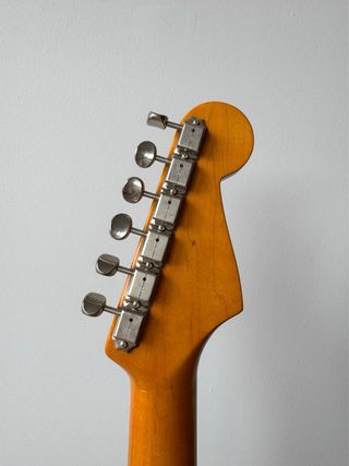 Fender Stratocaster AV II 61 Olympic White zurda