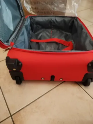 Trolley cabina Roncato rosso nuovo