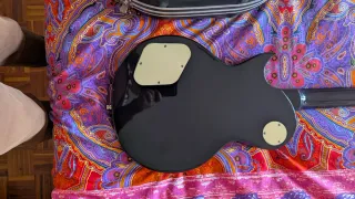 Guitarra Eléctrica Negra