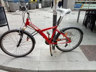 Bicicleta Decathlon Talla M Roja. Solo esta semana