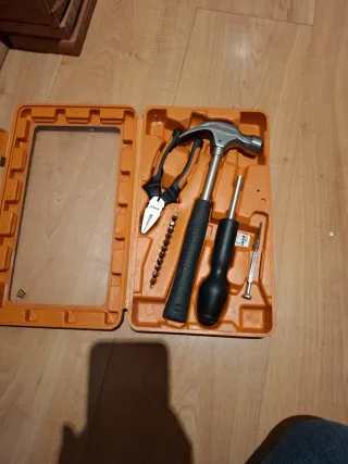 Caja de herramientas Ikea
