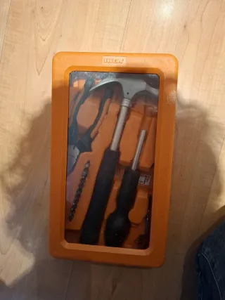 Caja de herramientas Ikea