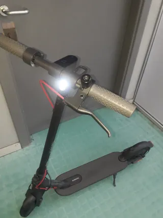 Patinete Eléctrico Xiaomi 4 Lite (2ª Gen)