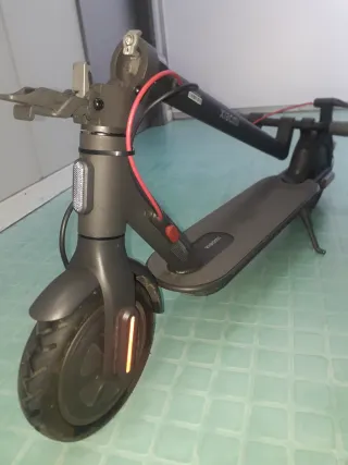 Patinete Eléctrico Xiaomi 4 Lite (2ª Gen)