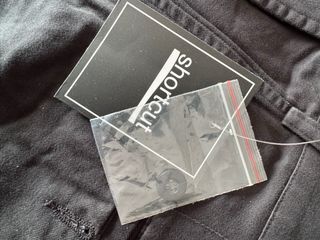 Pantalones chino negros