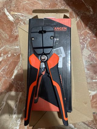 Alicate Pelacables Preciva